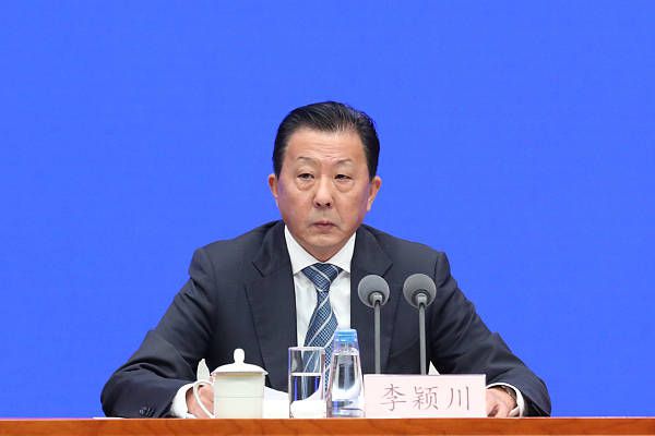 万圣节性爱派对