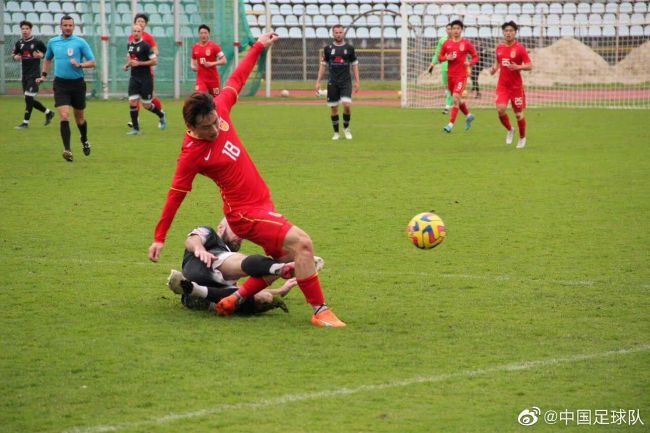 老师把我抱到办公室揉h