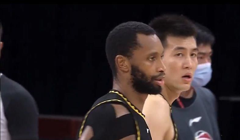 黑黑的肥岳
